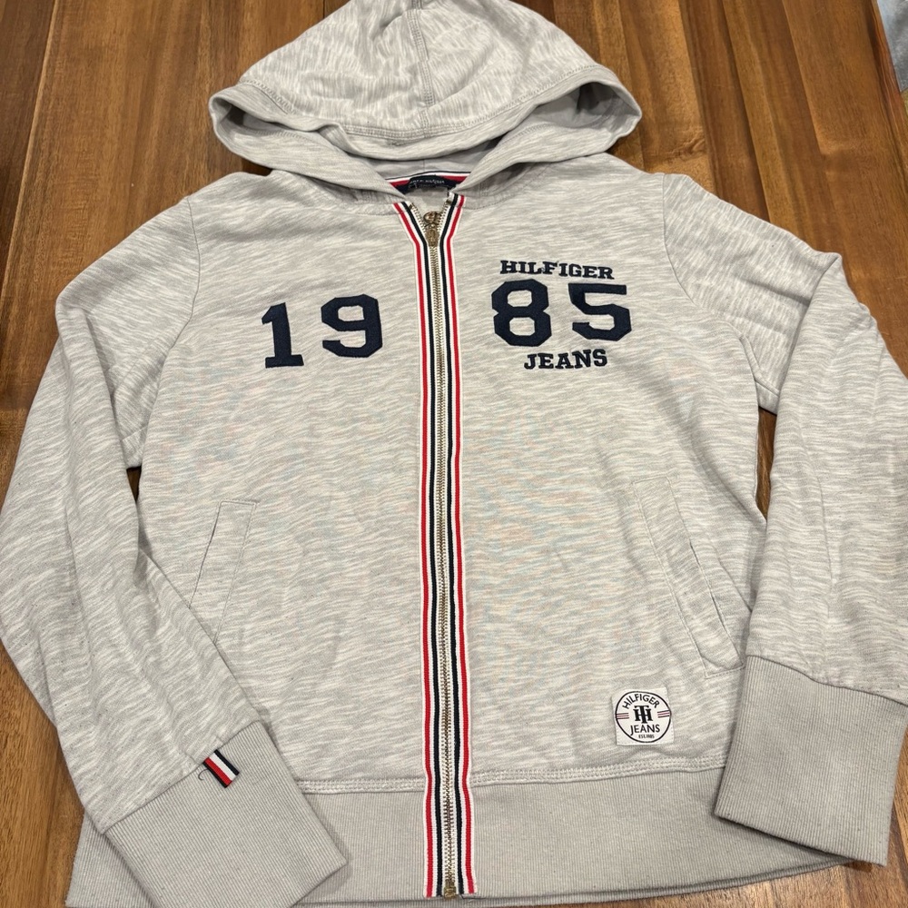 Tommy Hilfiger Light Gray Zip-Up Hoodie with Navy Logo